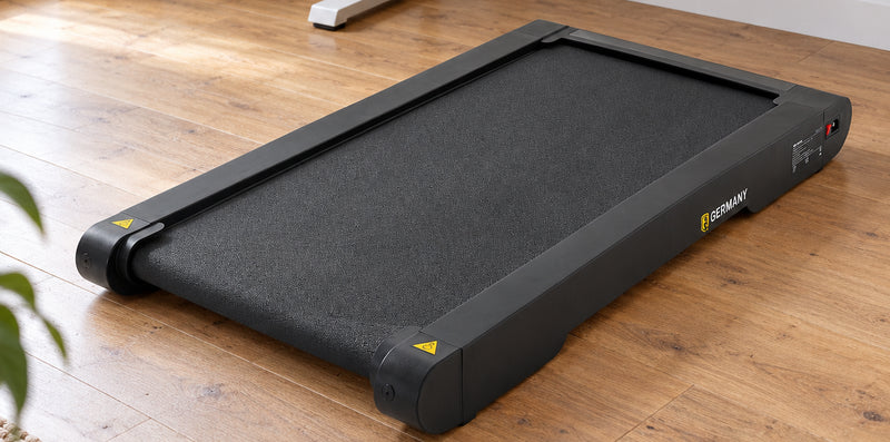 HQ Germany walking pad – realistische Produktszene